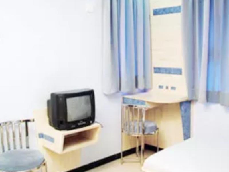 Hotel Everstar Rajkot Exterior photo